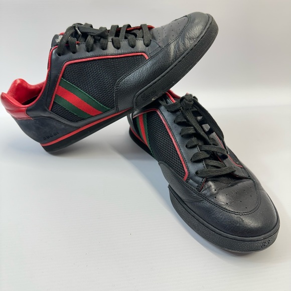Gucci Black/Red Leather and Mesh Vintage Tennis Sneakers - Picture 3 of 9